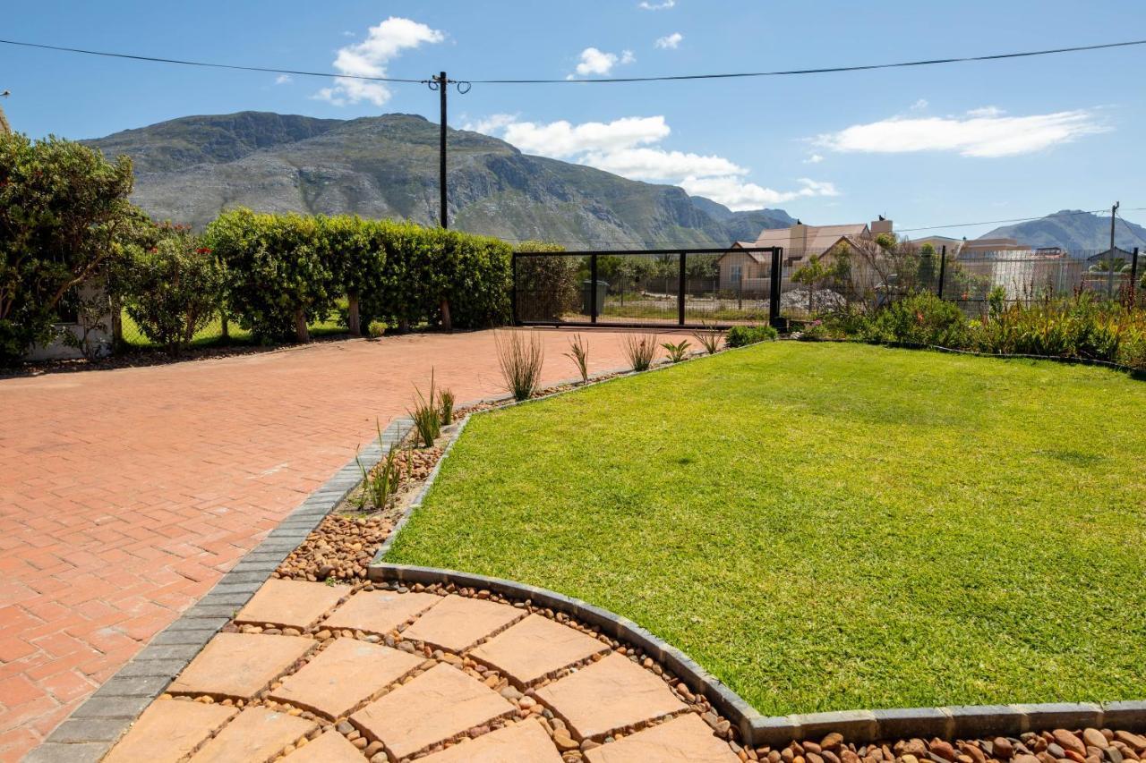 The Amaryllis Luxury Apartment Bella Donna Bettyʼs Bay Exterior foto